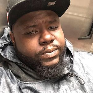 Meet your Posher, Kenyon